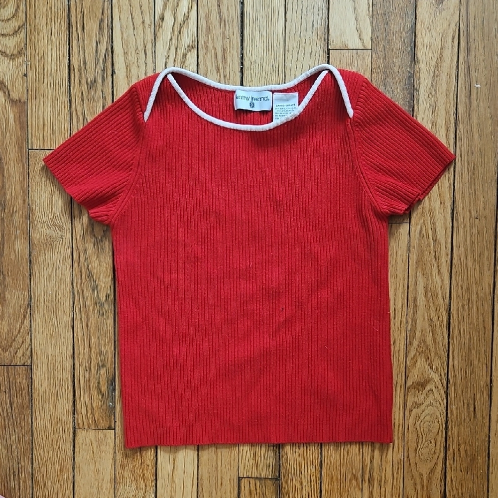KATHY IRELAND Red Ribbed Knit Top